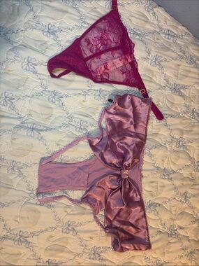 Women's Satin & Lace Intimate Set - Mauve/Purple